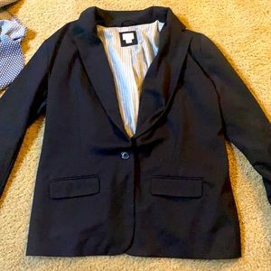 Women’s black blazer